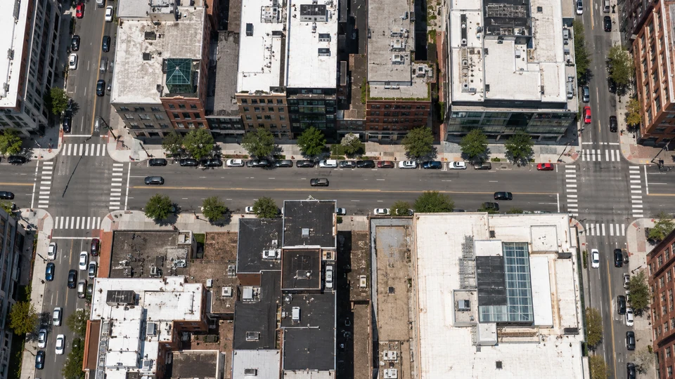Block: the distance between two crossroads